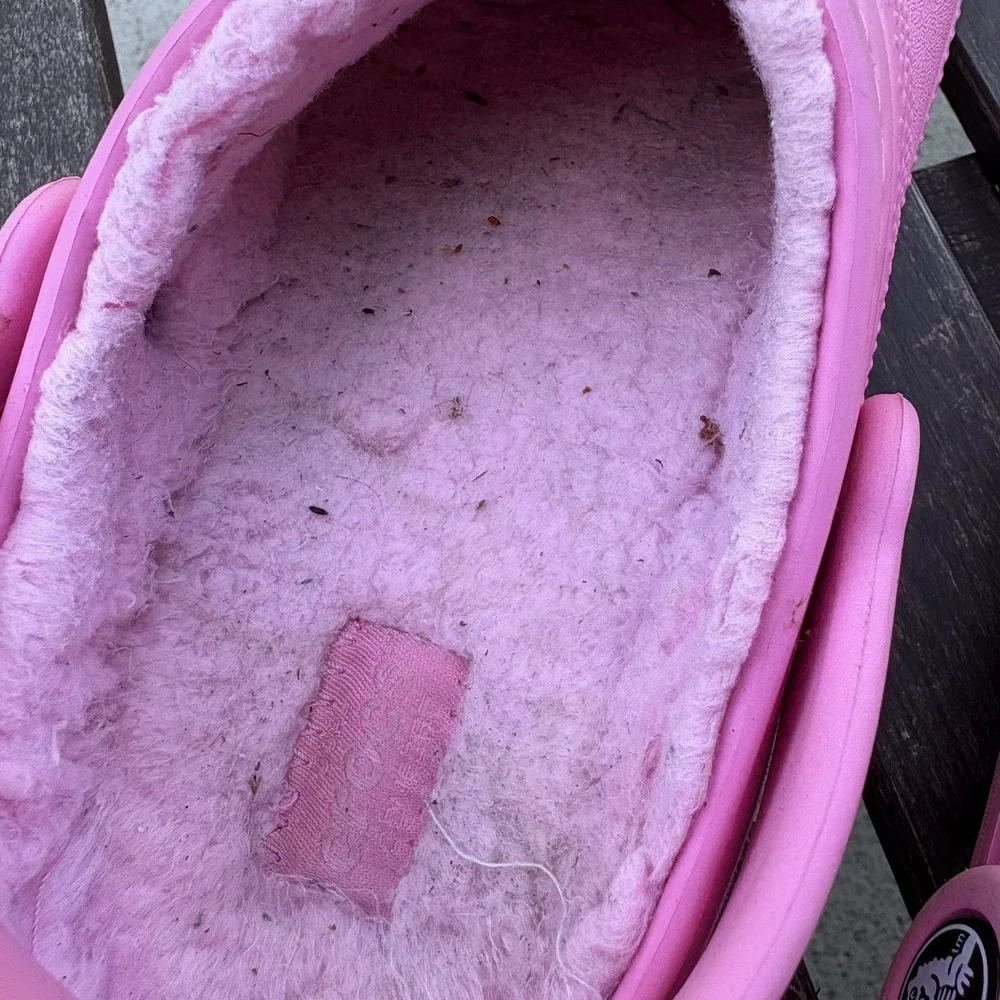Crocs Kids J3 Pink Classic Fuzz Lined Clogs Cozicore Faux Fur